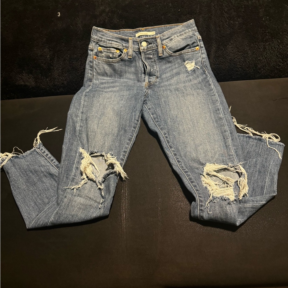 Levi’s pants